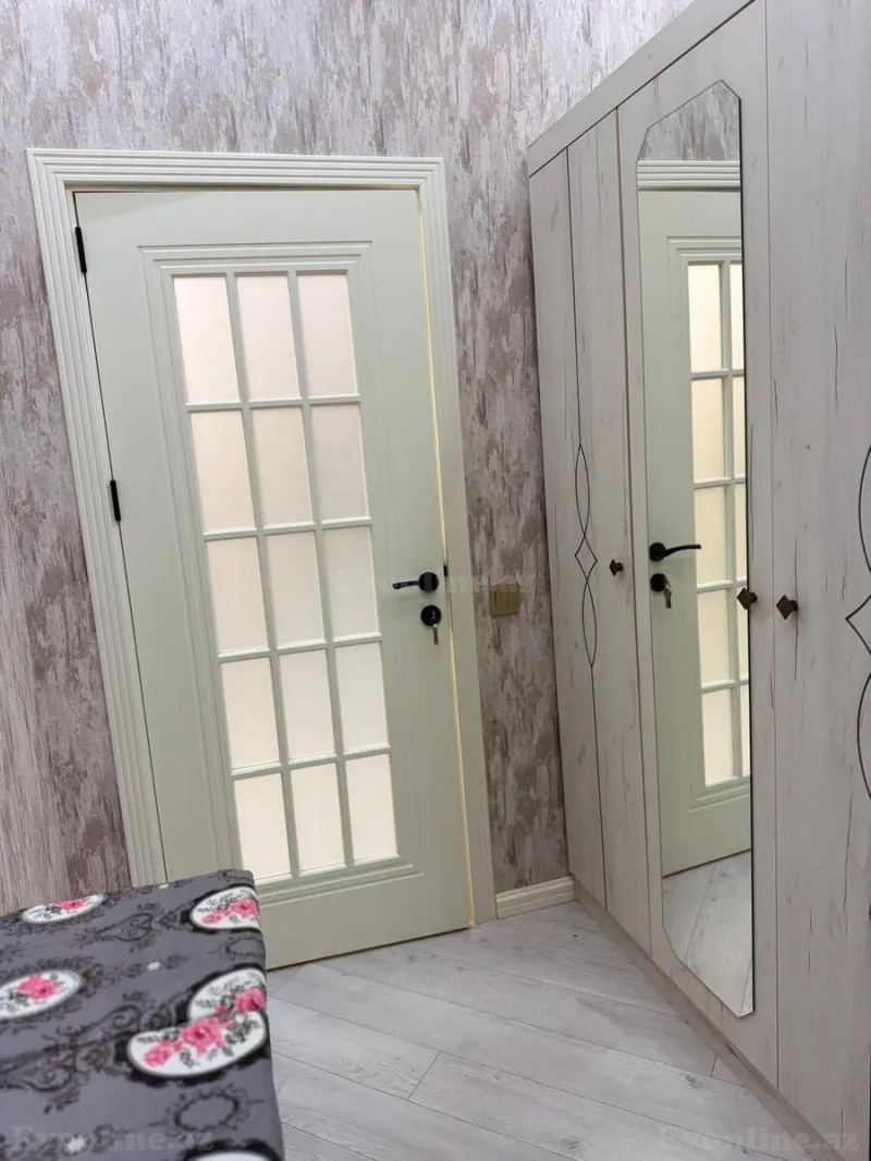 Kirayə verilir 4 otaqlı Mənzil Yeni tikili 130 m² 28 May m. - şəkil 11