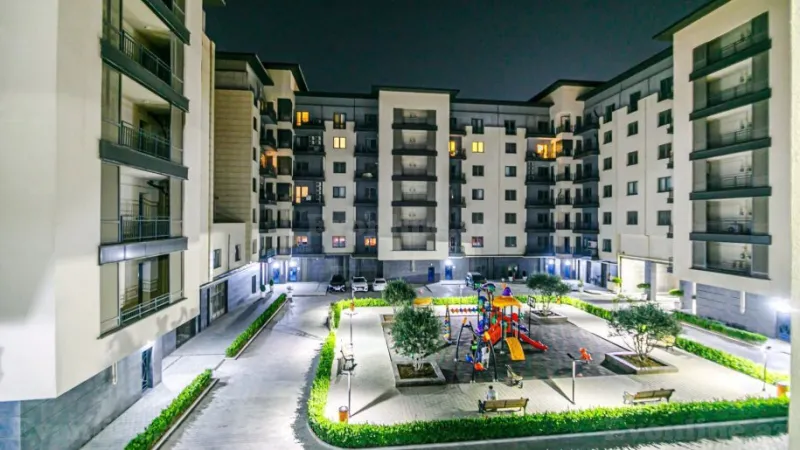 3 otaqlı Mənzil 140 m² Xətai r. Kirayə verilir