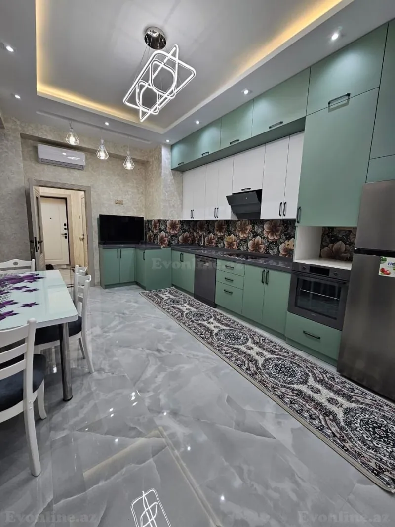 Kirayə verilir 3 otaqlı Mənzil Yeni tikili 140 m² Xətai r. - şəkil 12