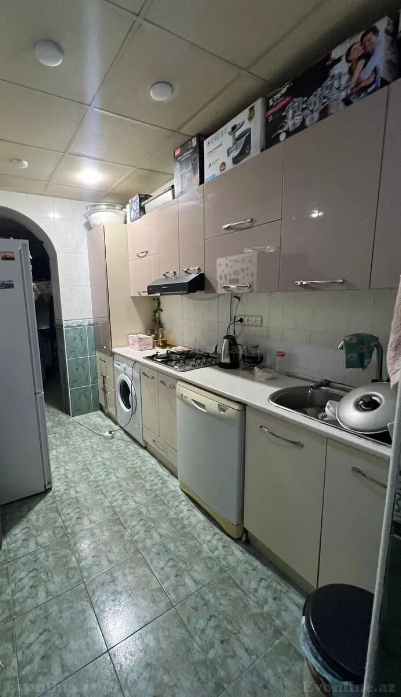 Satılır 3 otaqlı Mənzil Köhnə tikili 90 m² 20 Yanvar m. - şəkil 3