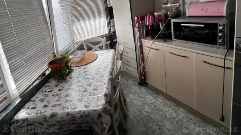 Satılır 3 otaqlı Mənzil Köhnə tikili 90 m² 20 Yanvar m. - şəkil 8