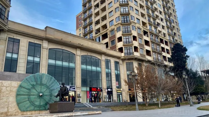 2 otaqlı Mənzil 60 m² 28 May m. Satılır