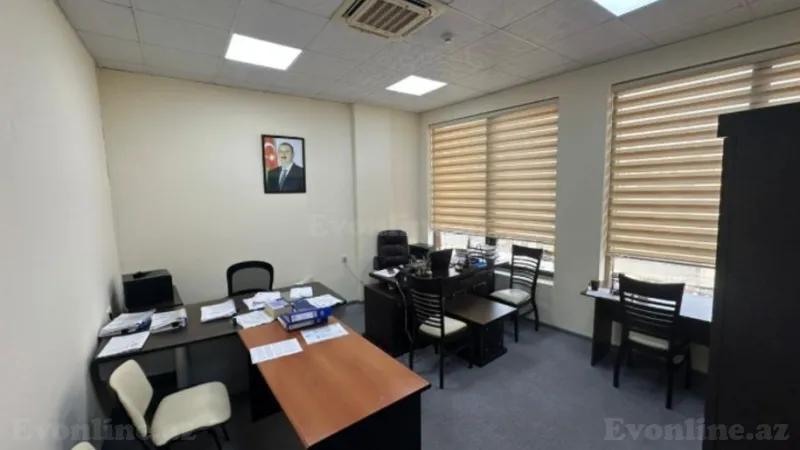 4 otaqlı Ofis 200 m² Nəriman Nərimanov m. Kirayə verilir
