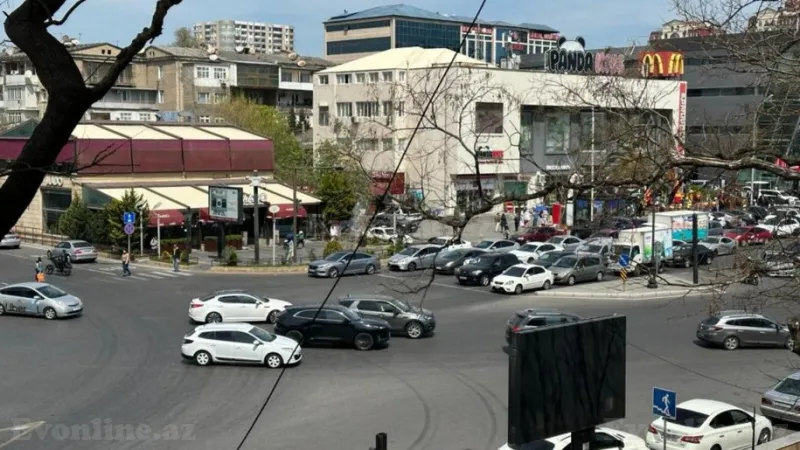 2 otaqlı Mənzil 55 m² Nəriman Nərimanov m. Kirayə verilir