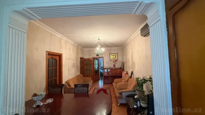 Satılır 2 otaqlı Mənzil Köhnə tikili 55 m² Memar Əcəmi m. - şəkil 3