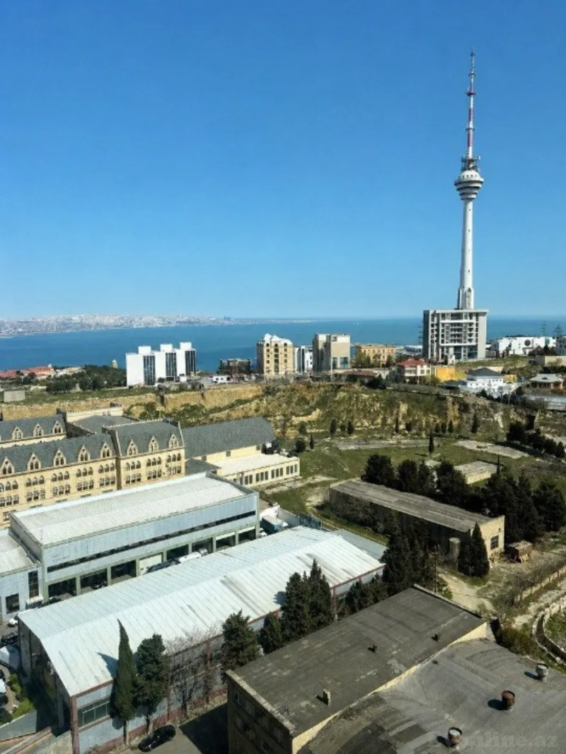 Satılır 3 otaqlı Mənzil Yeni tikili 160 m² Səbail r. - şəkil 7