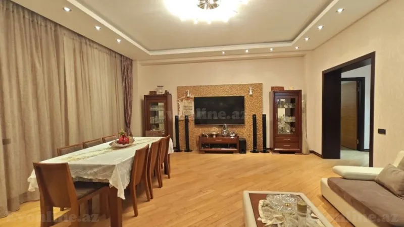 Satılır 4 otaqlı Mənzil Yeni tikili 196 m² 28 May m. - şəkil 4