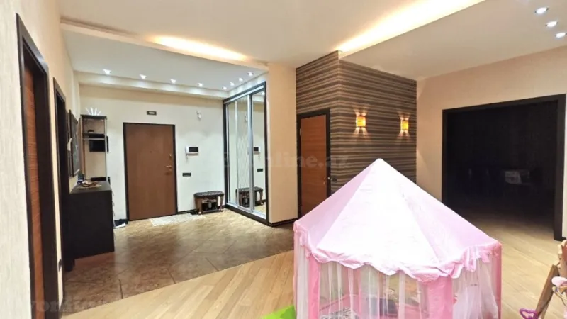 Satılır 4 otaqlı Mənzil Yeni tikili 196 m² 28 May m. - şəkil 8