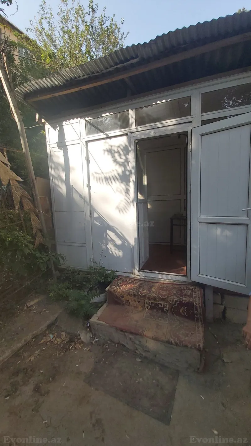 Kirayə verilir Obyekt 6 m² 5-ci mikrorayon - şəkil 3