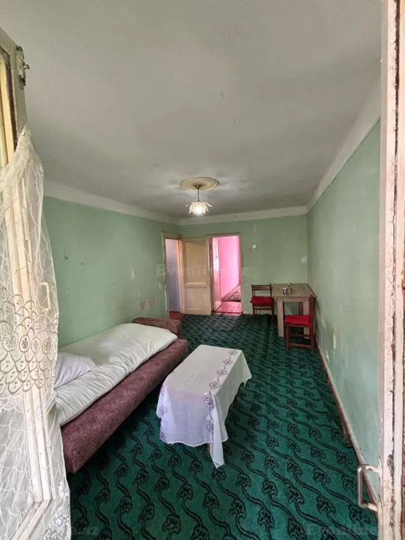 Satılır 3 otaqlı Mənzil Köhnə tikili 75 m² Əmircan - şəkil 2