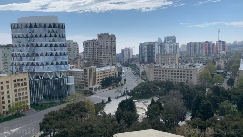 Satılır 3 otaqlı Mənzil Yeni tikili 107 m² Elmlər Akademiyası m. - şəkil 2