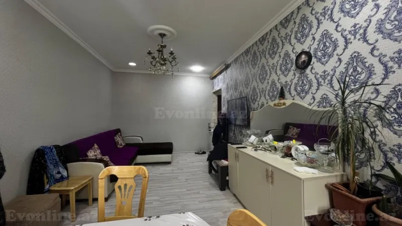 Satılır 2 otaqlı Mənzil Köhnə tikili 38 m² 4-cü mikrorayon - şəkil 2