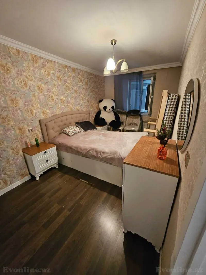 Satılır 2 otaqlı Mənzil Köhnə tikili 70 m² İnşaatçılar m. - şəkil 6