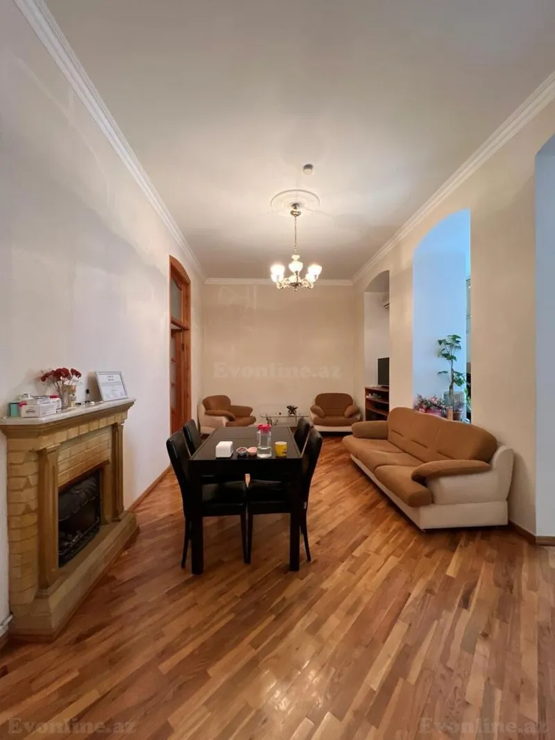 3 otaqlı Mənzil 110 m² Bayıl Kirayə verilir