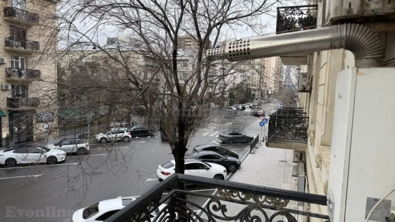 Satılır 2 otaqlı Mənzil Köhnə tikili 66 m² Xətai m. - şəkil 4