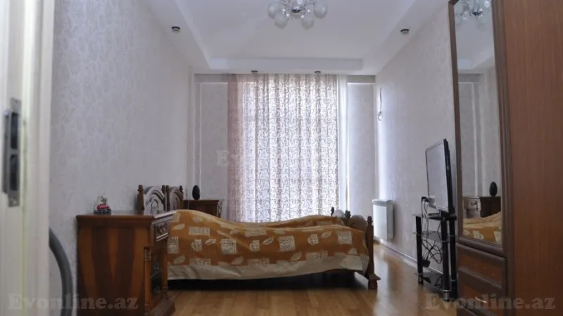 Satılır 4 otaqlı Mənzil Yeni tikili 195 m² Xətai m. - şəkil 5