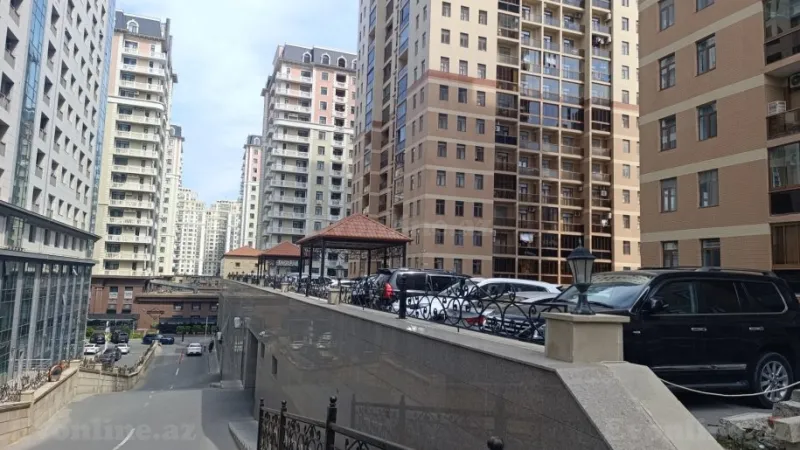 Satılır 3 otaqlı Mənzil Yeni tikili 162 m² Yasamal - şəkil 3