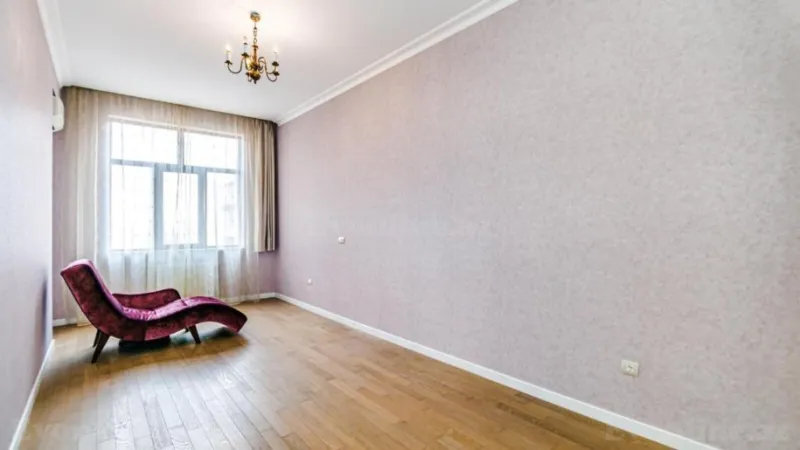 Satılır 3 otaqlı Mənzil Yeni tikili 153 m² Nizami m. - şəkil 9