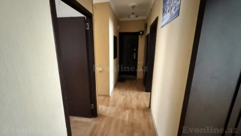 Satılır 3 otaqlı Mənzil Köhnə tikili 70 m² İnşaatçılar m. - şəkil 9