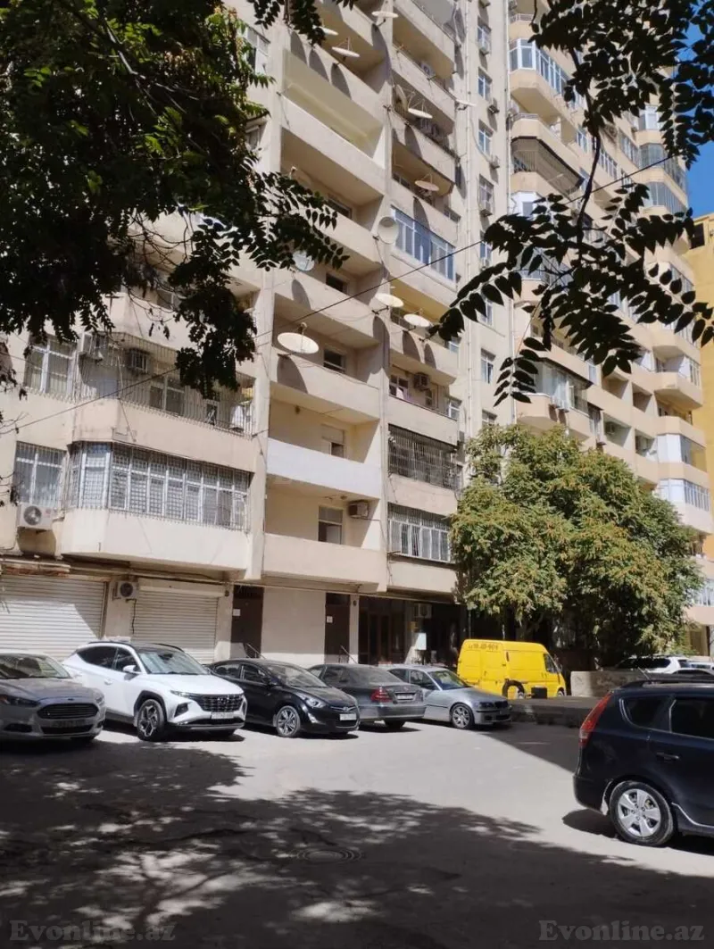 3 otaqlı Mənzil 167 m² Nərimanov r. Satılır