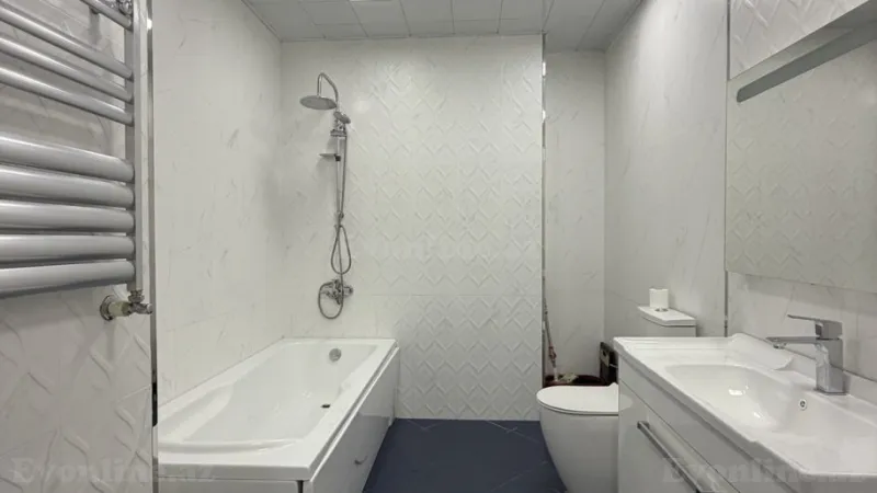 Kirayə verilir 2 otaqlı Mənzil Yeni tikili 90 m² Xətai m. - şəkil 13