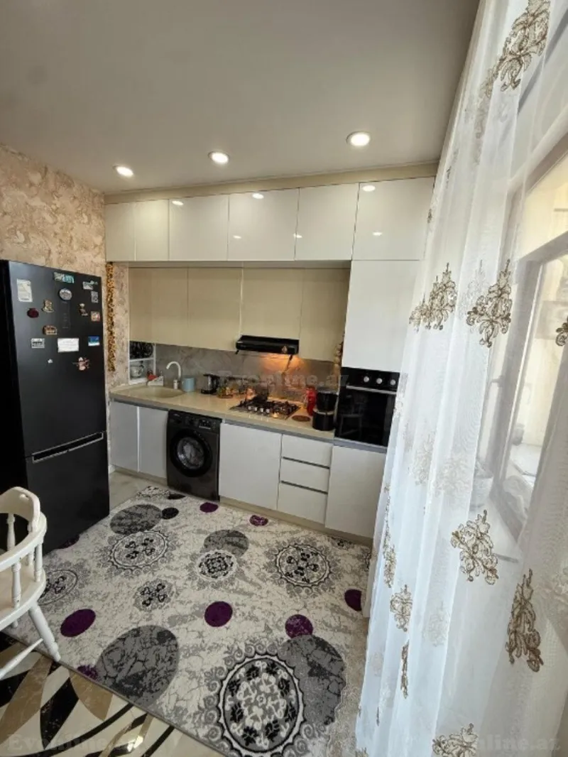 Satılır 3 otaqlı Mənzil Yeni tikili 90 m² Koroğlu m. - şəkil 6