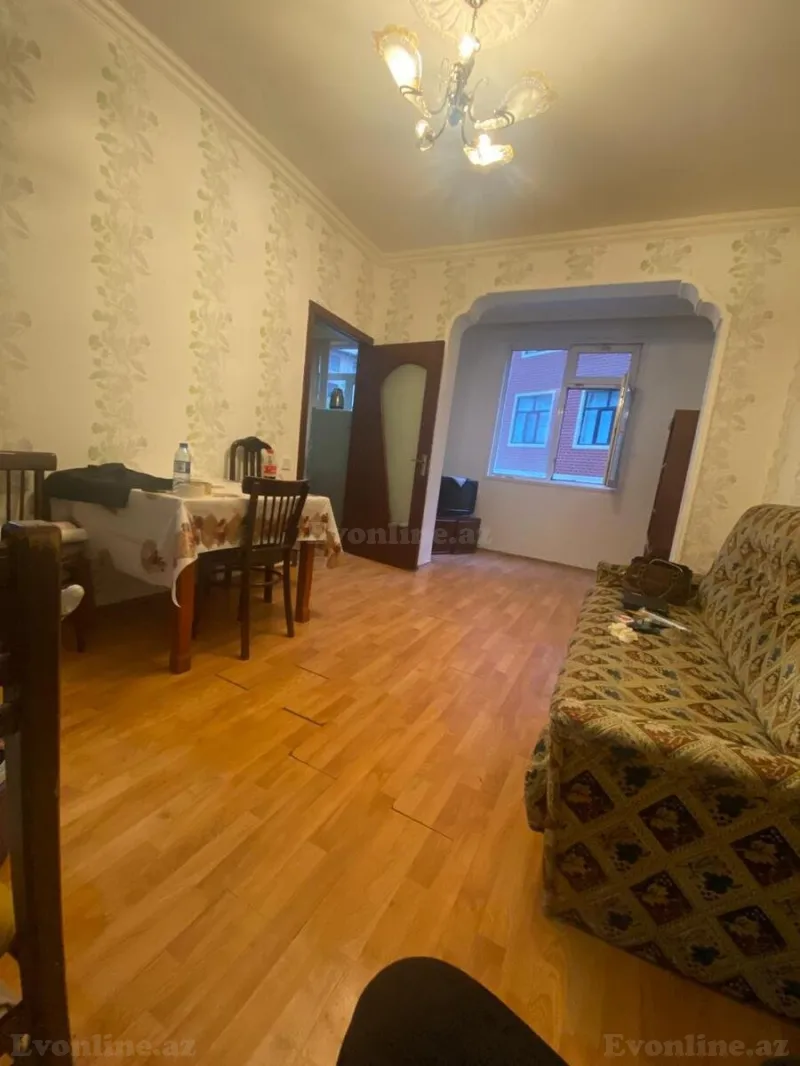 2 otaqlı Mənzil 75 m² 3-cü mikrorayon Kirayə verilir