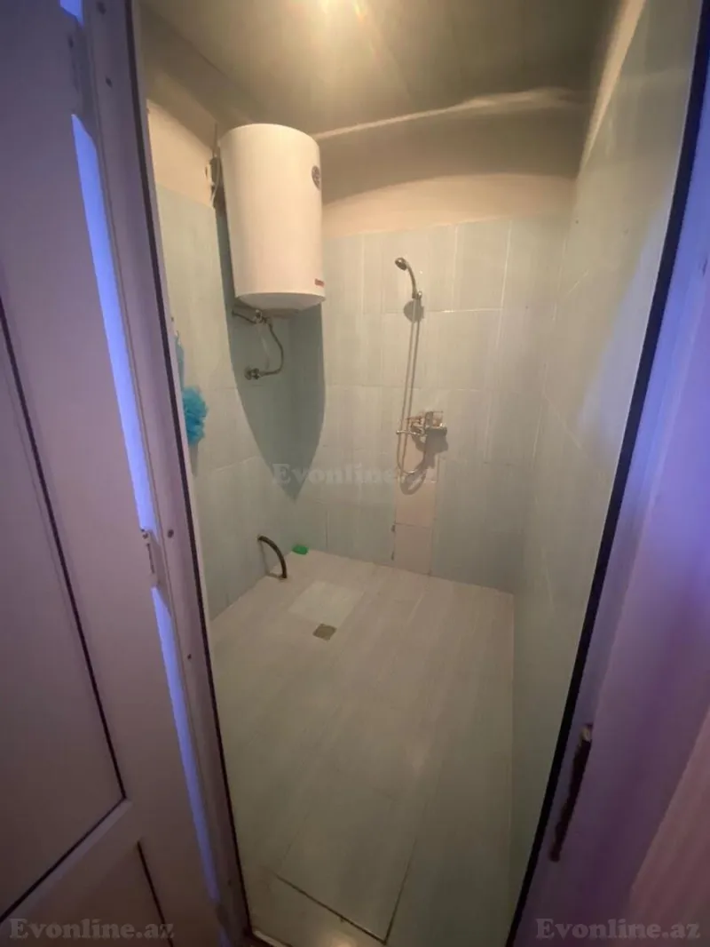 Kirayə verilir 2 otaqlı Mənzil Köhnə tikili 75 m² 3-cü mikrorayon - şəkil 9