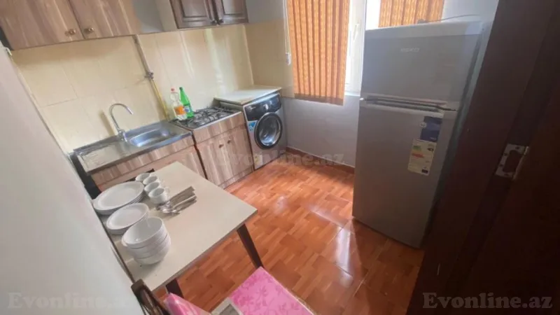 Kirayə verilir 2 otaqlı Mənzil Köhnə tikili 75 m² 3-cü mikrorayon - şəkil 11