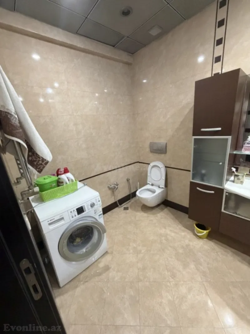 Satılır 4 otaqlı Mənzil Yeni tikili 212 m² Nəsimi r. - şəkil 8