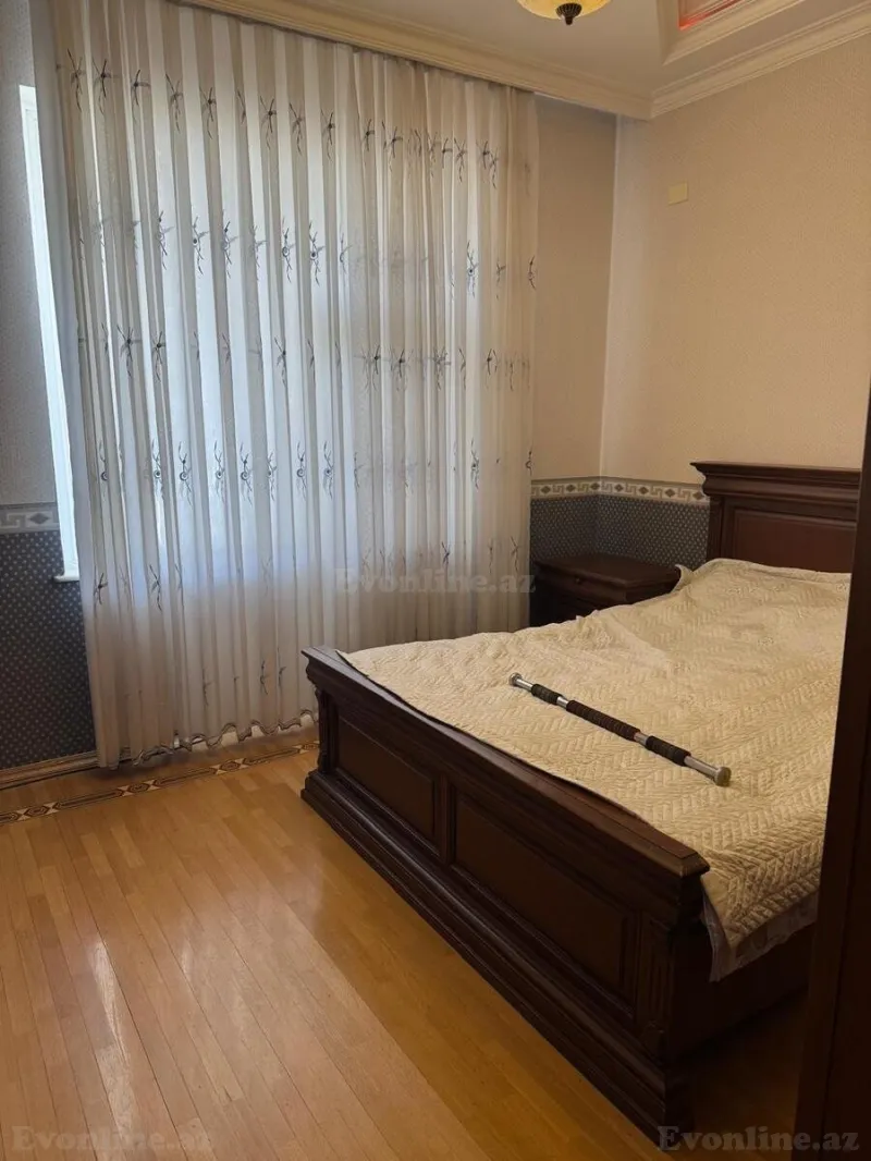 Satılır 4 otaqlı Mənzil Yeni tikili 181 m² Elmlər Akademiyası m. - şəkil 14