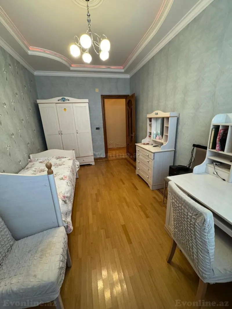 Satılır 4 otaqlı Mənzil Yeni tikili 181 m² Elmlər Akademiyası m. - şəkil 16