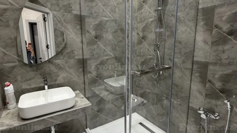 Satılır 4 otaqlı Mənzil Yeni tikili 117 m² Gənclik m. - şəkil 3