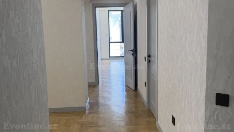 Satılır 4 otaqlı Mənzil Yeni tikili 117 m² Gənclik m. - şəkil 4