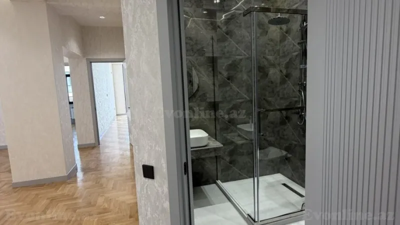 Satılır 4 otaqlı Mənzil Yeni tikili 117 m² Gənclik m. - şəkil 6