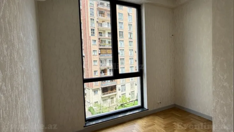 Satılır 4 otaqlı Mənzil Yeni tikili 117 m² Gənclik m. - şəkil 9