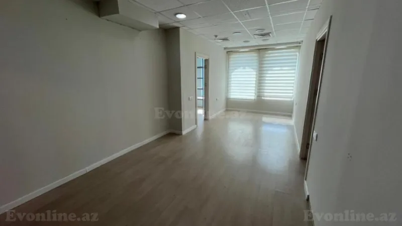 3 otaqlı Ofis 100 m² Nəriman Nərimanov m. Kirayə verilir