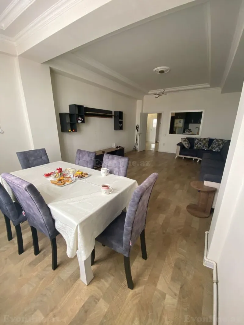 2 otaqlı Mənzil 93 m² Əhmədli Kirayə verilir