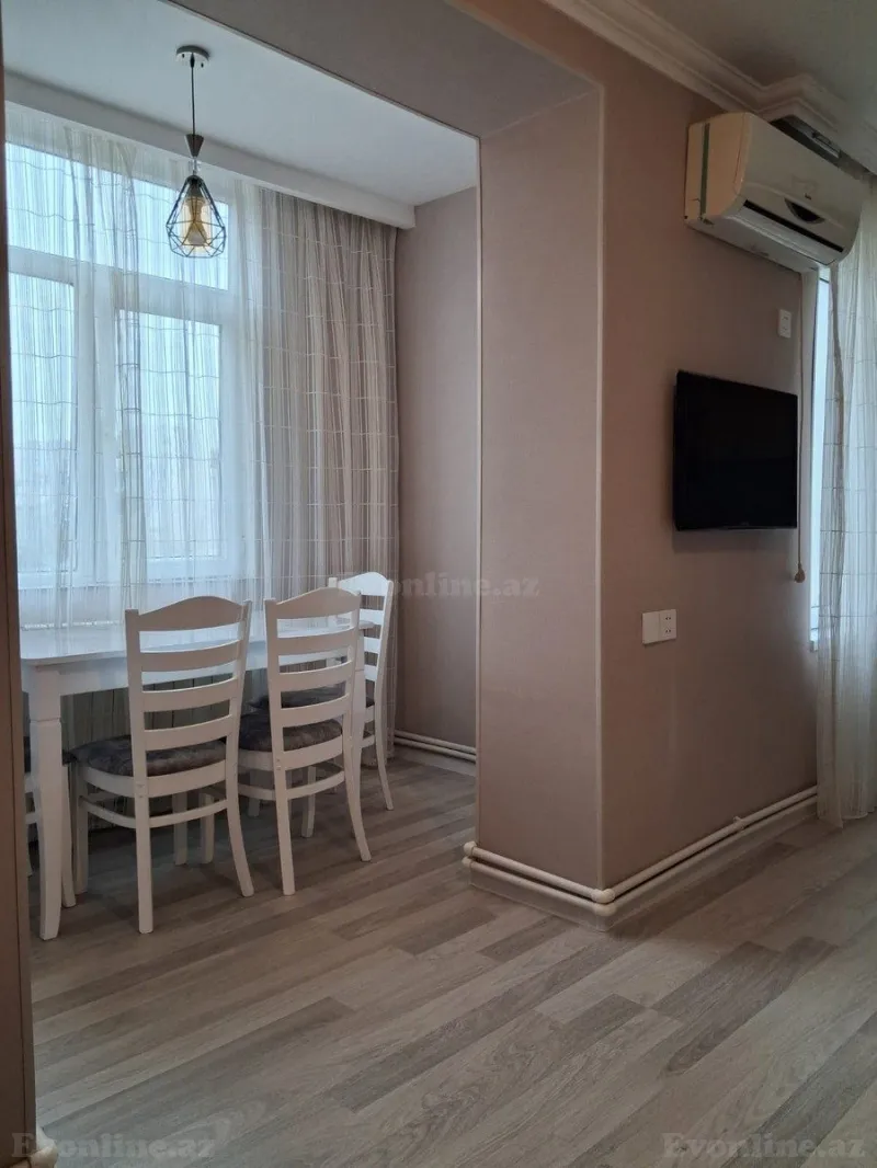 Kirayə verilir 2 otaqlı Mənzil Köhnə tikili 45 m² Gənclik m. - şəkil 5