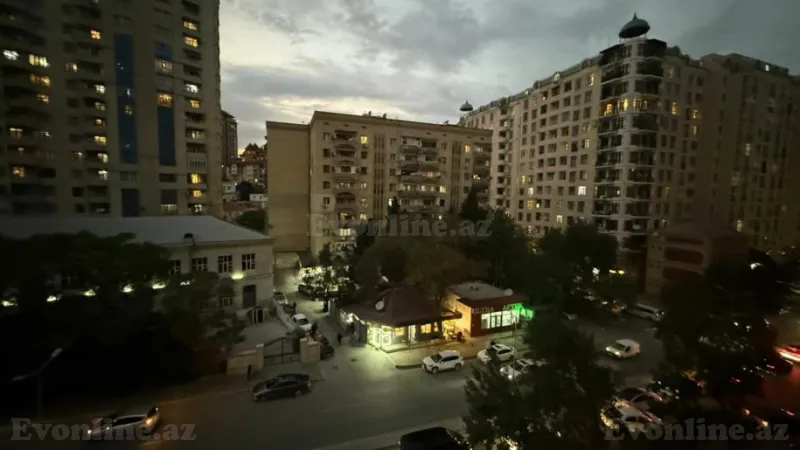 Kirayə verilir 3 otaqlı Mənzil Yeni tikili 80 m² Nərimanov r. - şəkil 2