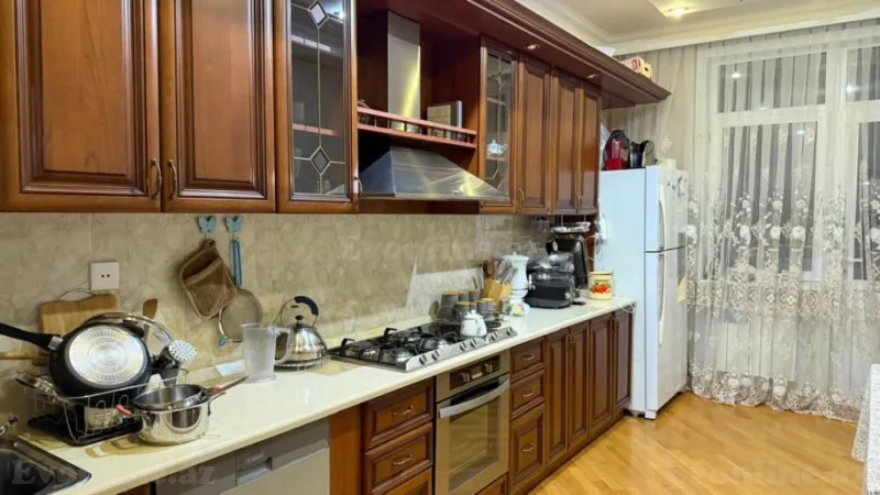 Satılır 3 otaqlı Mənzil Yeni tikili 135 m² Nizami m. - şəkil 5