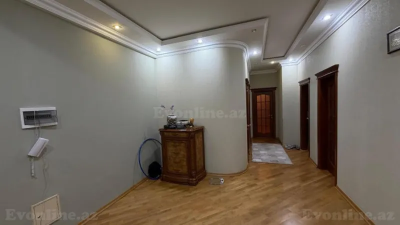 Satılır 3 otaqlı Mənzil Yeni tikili 135 m² Nizami m. - şəkil 18