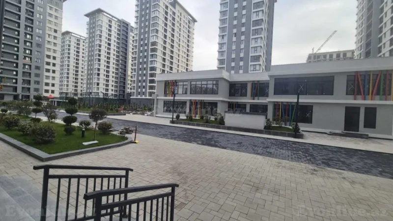 4 otaqlı Mənzil 228 m² 20 Yanvar m. Satılır