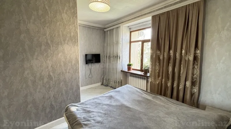 Kirayə verilir 2 otaqlı Mənzil Köhnə tikili 70 m² Sahil m. - şəkil 8