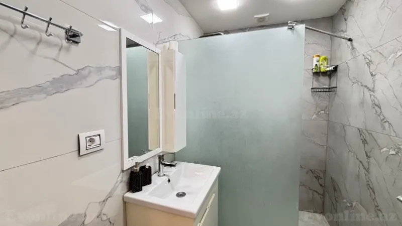 Kirayə verilir 2 otaqlı Mənzil Köhnə tikili 70 m² Sahil m. - şəkil 13