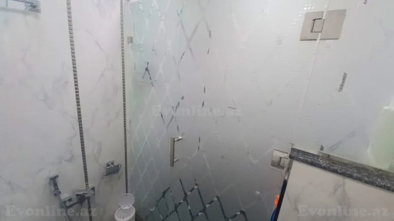 Satılır 3 otaqlı Mənzil Yeni tikili 70 m² Səbail r. - şəkil 18