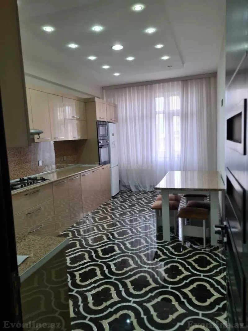 Satılır 3 otaqlı Mənzil Yeni tikili 136 m² Badamdar - şəkil 19