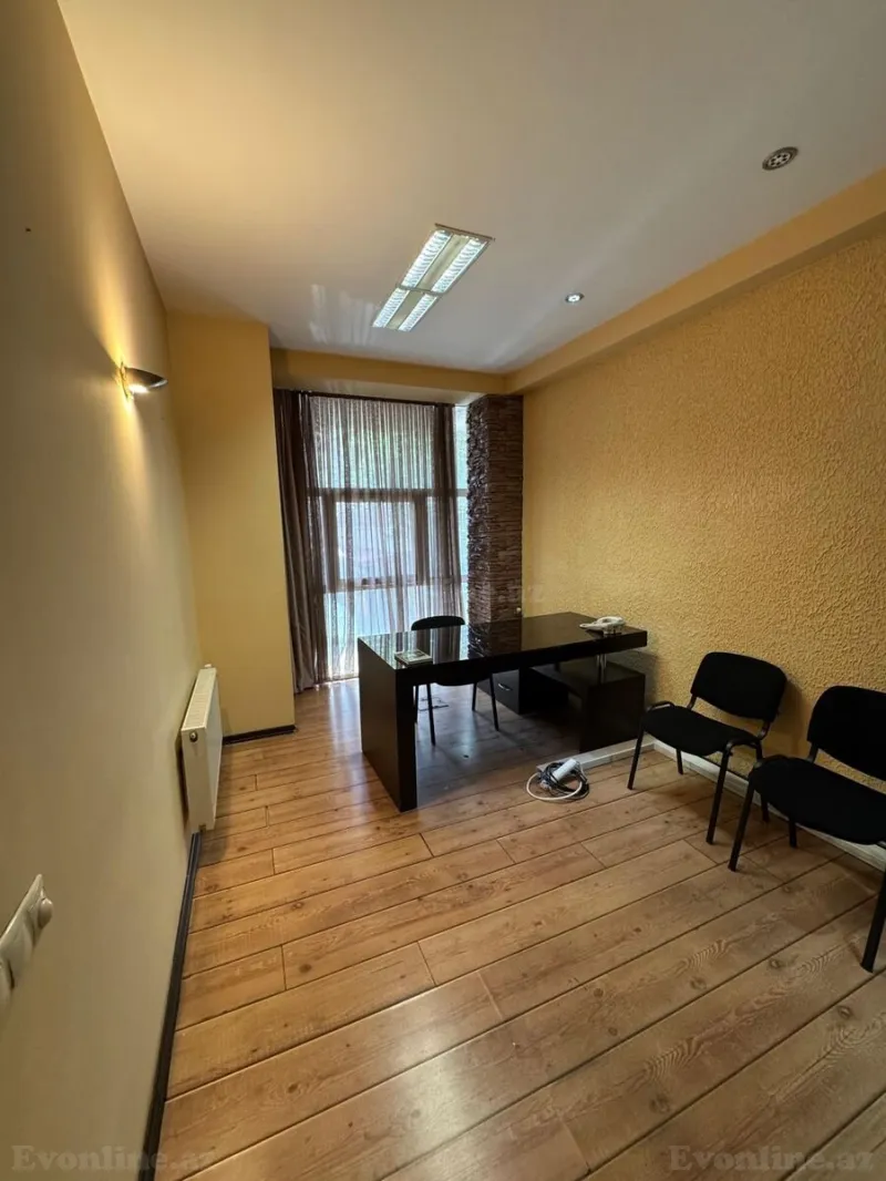 Kirayə verilir Ofis 180 m² Nəsimi r. - şəkil 6