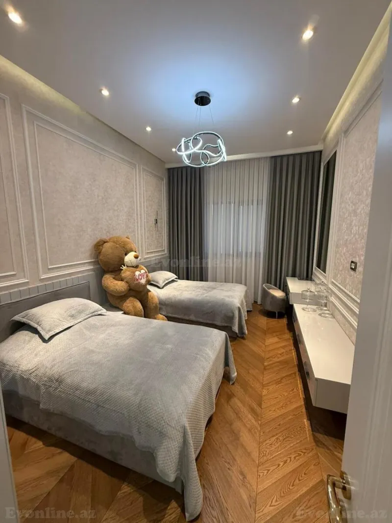 Satılır 4 otaqlı Mənzil Yeni tikili 185 m² Xətai r. - şəkil 6