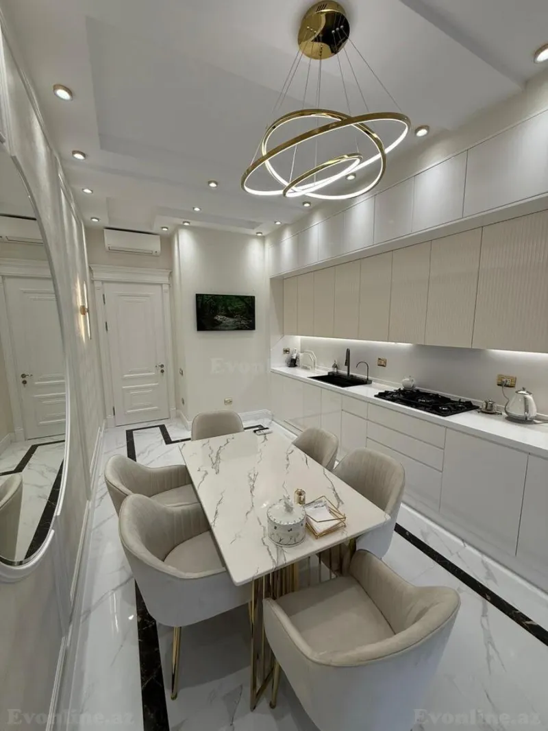 Satılır 4 otaqlı Mənzil Yeni tikili 185 m² Xətai r. - şəkil 9